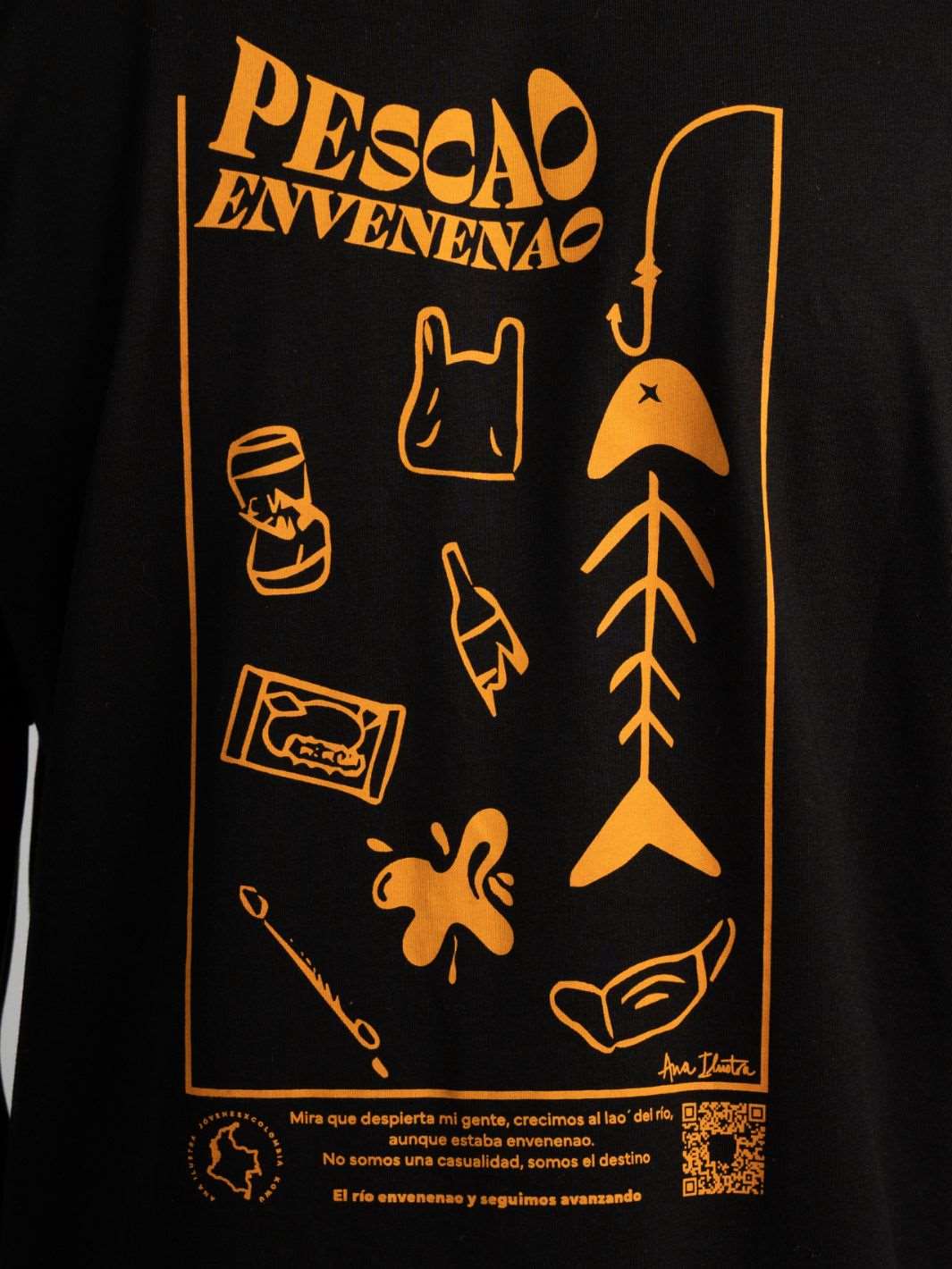 Camiseta Pescao Envenenao Negra